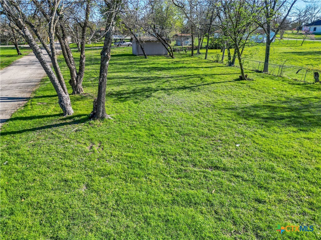 1004 E Downs Avenue Property Photo 3