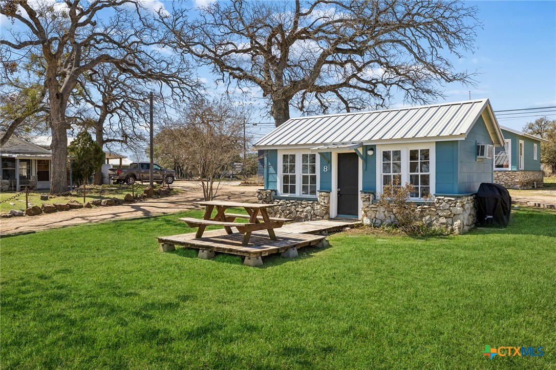 16838 Ranch Road 2241 Property Photo 17