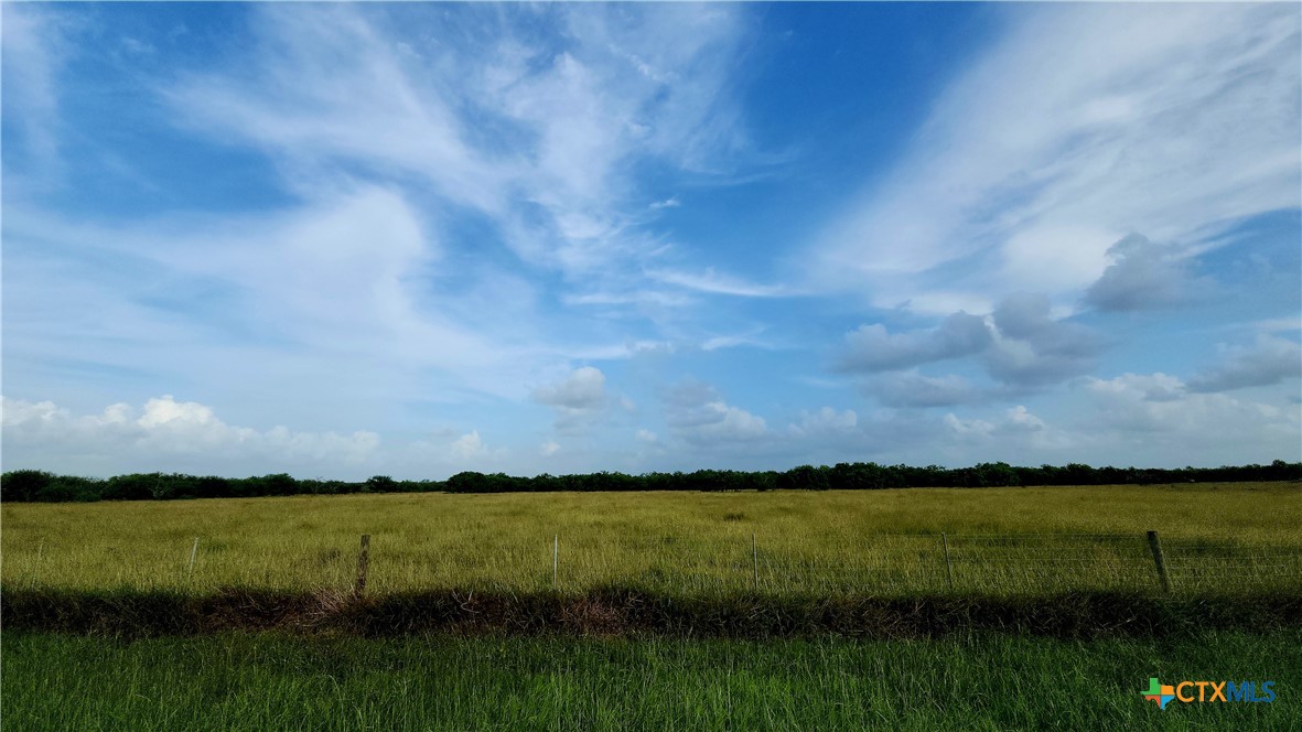 00 San Antonio River Road Property Photo 1