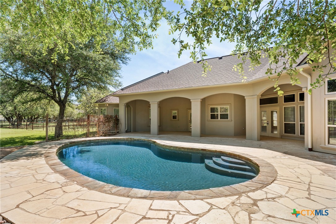 1297 Mission Trail Property Photo 3