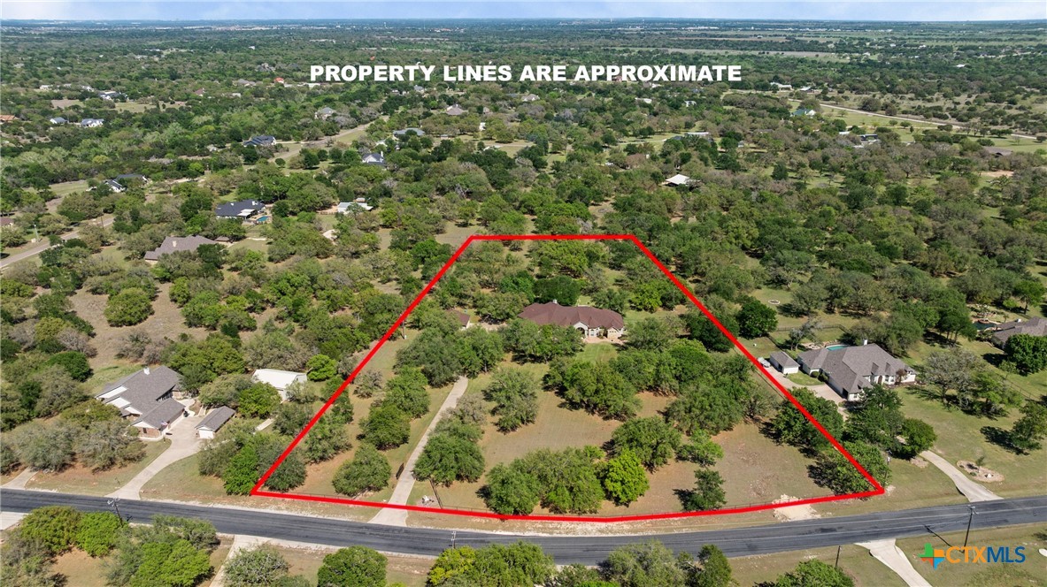 1297 Mission Trail Property Photo 4