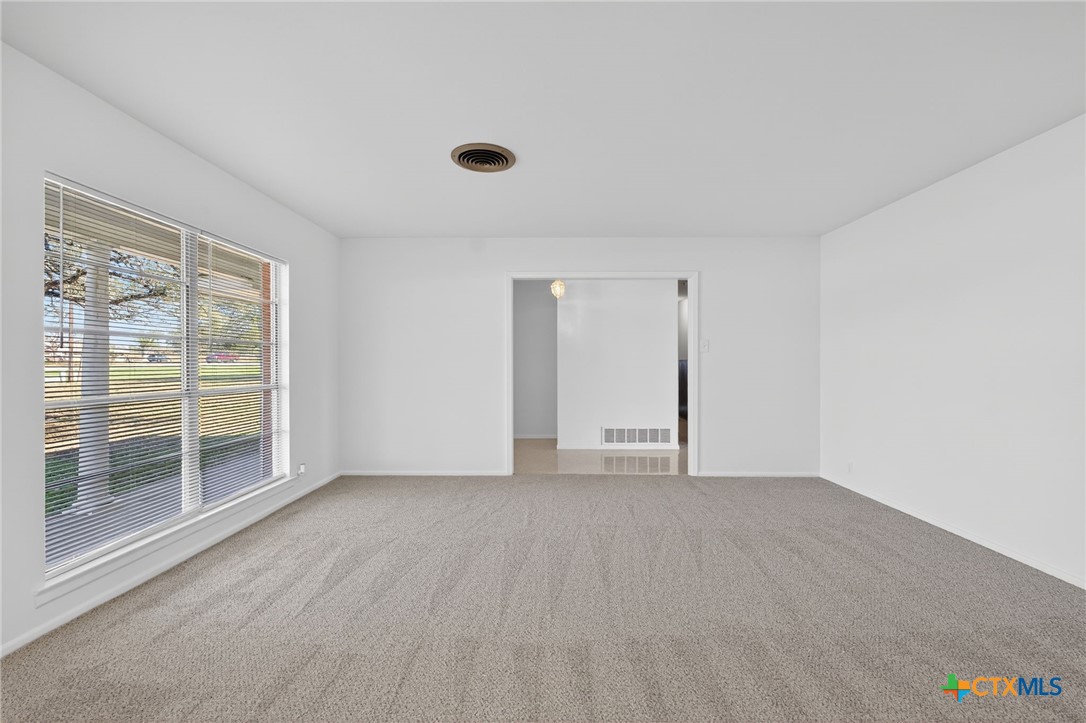 514 Hospital Boulevard Property Photo 7