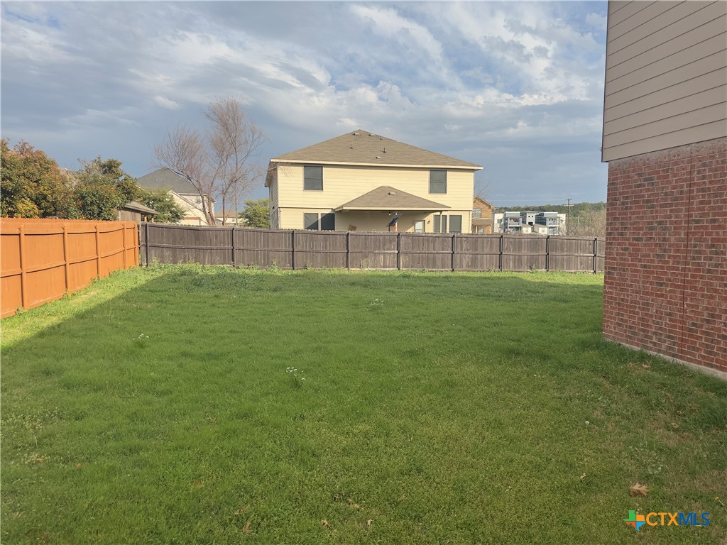2617 White Moon Drive Property Photo 3