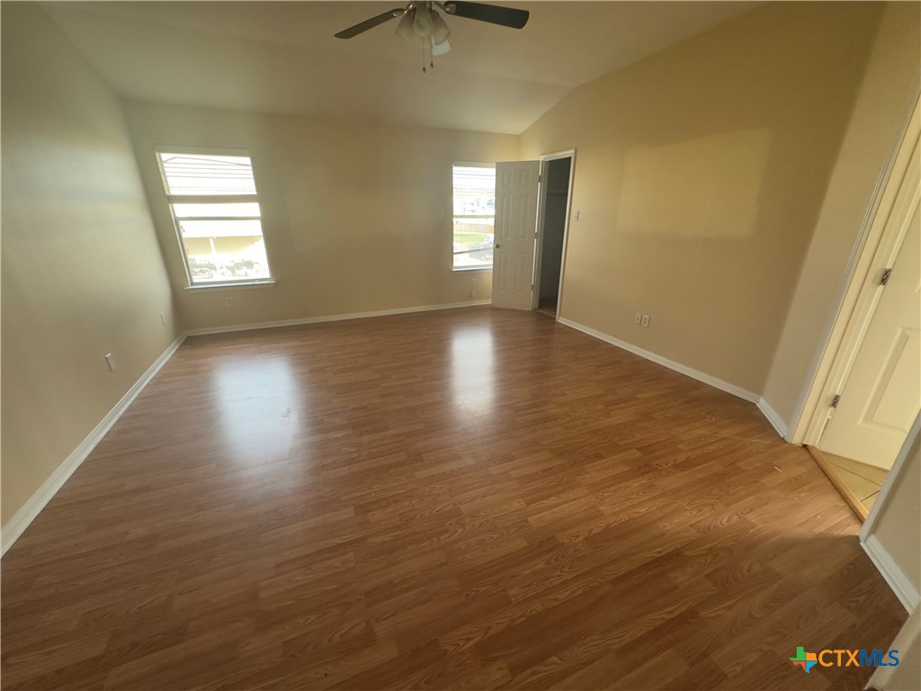 2617 White Moon Drive Property Photo 6