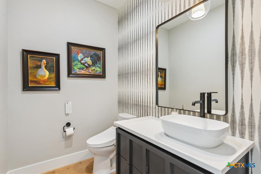 209 Glenview Circle Property Photo 18