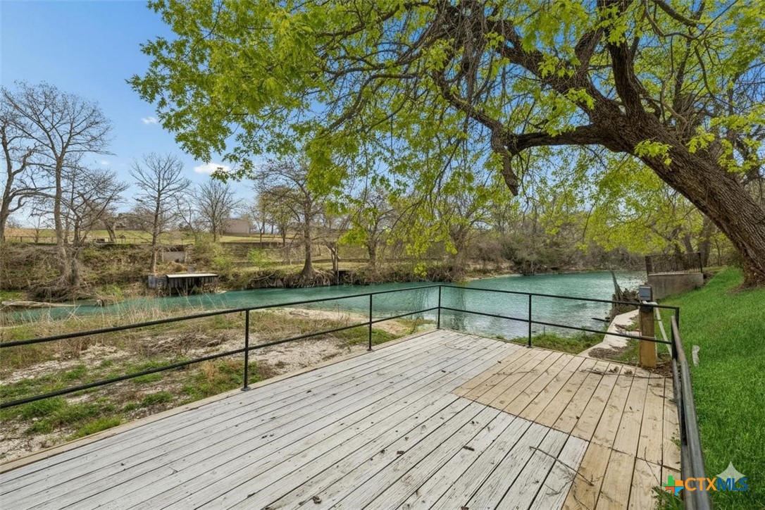 54 S Hampton Drive Property Photo 1