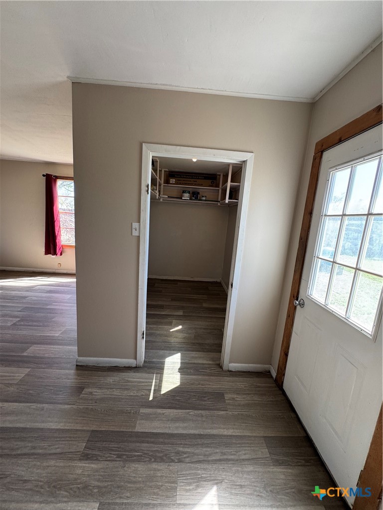 471 Old Goliad Road Property Photo 7