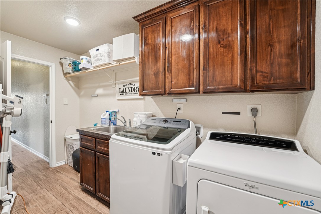 5004 Fresco Drive Property Photo 33