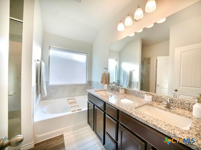 3884 Lorenzen Court Property Photo 16