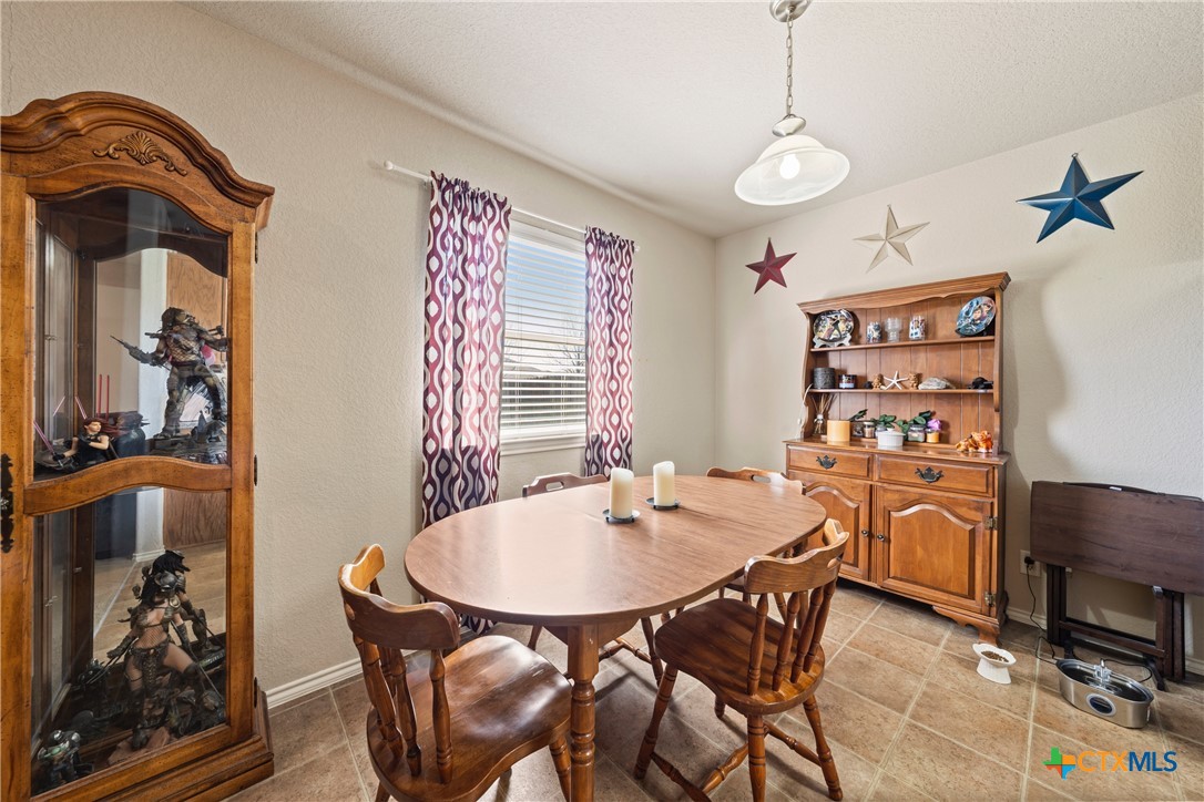 211 Mccullough Loop Property Photo 4