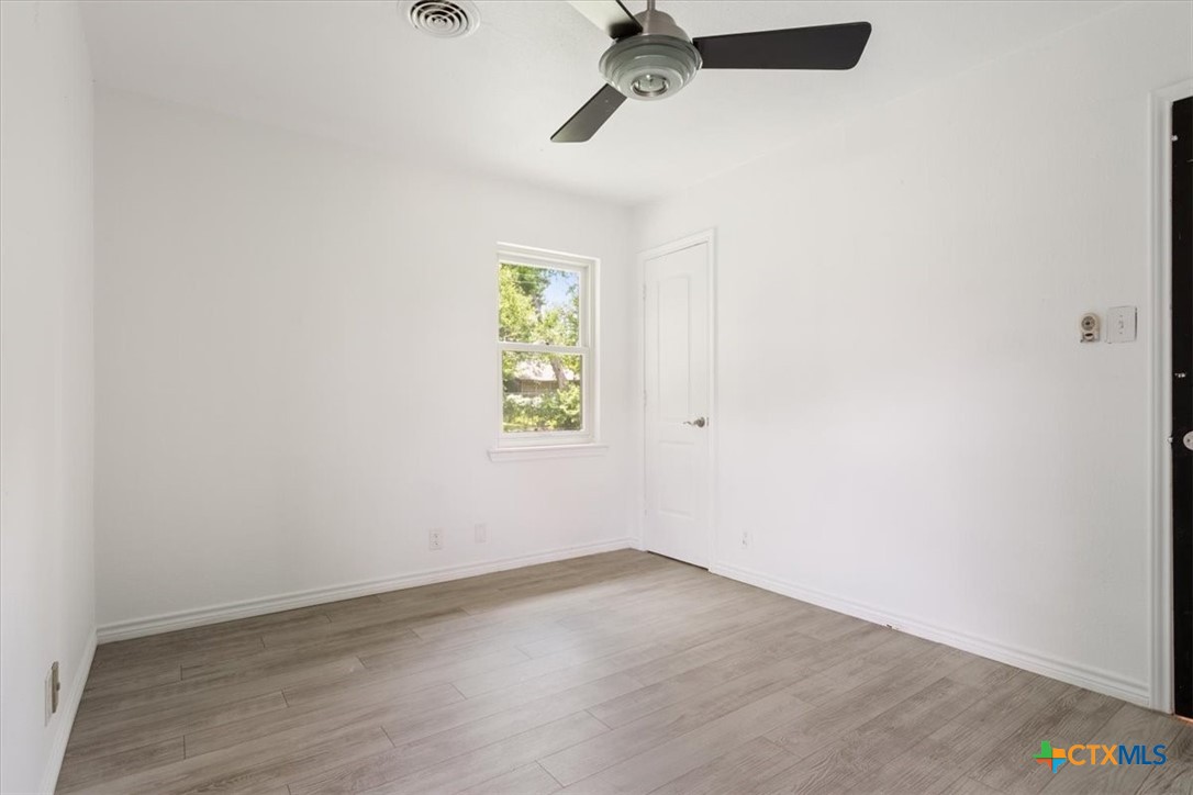 1304 Metropolitan Drive Property Photo 13