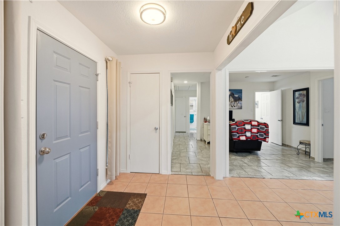 561 County Road 785 Property Photo 3