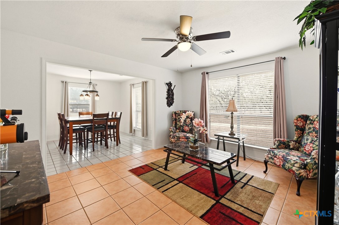 561 County Road 785 Property Photo 4