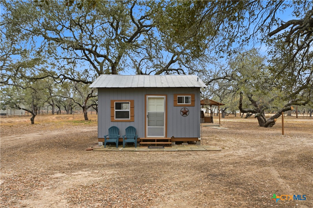 561 County Road 785 Property Photo 31