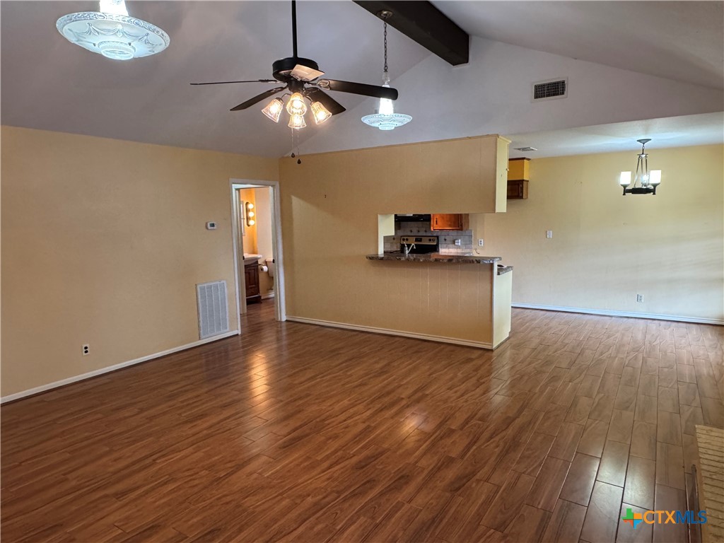 401 Shiloh Drive Property Photo 5