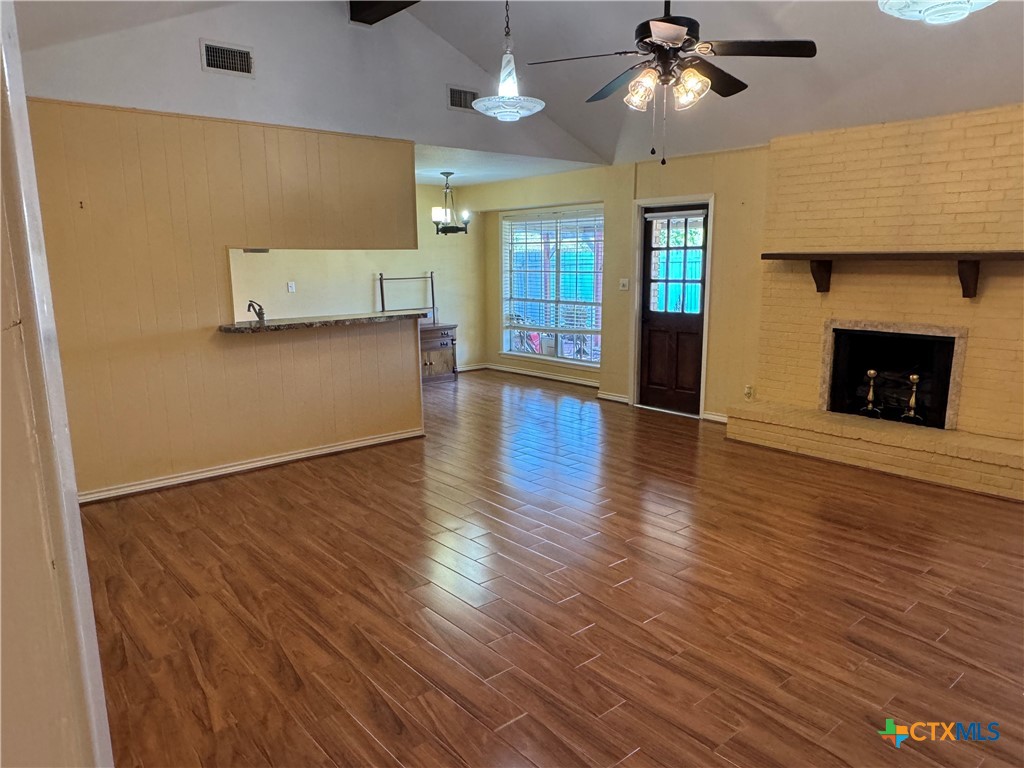 401 Shiloh Drive Property Photo 6