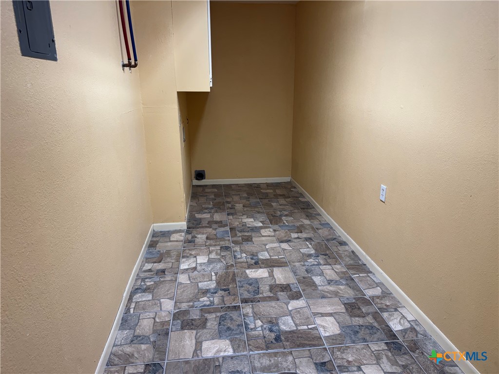 401 Shiloh Drive Property Photo 17