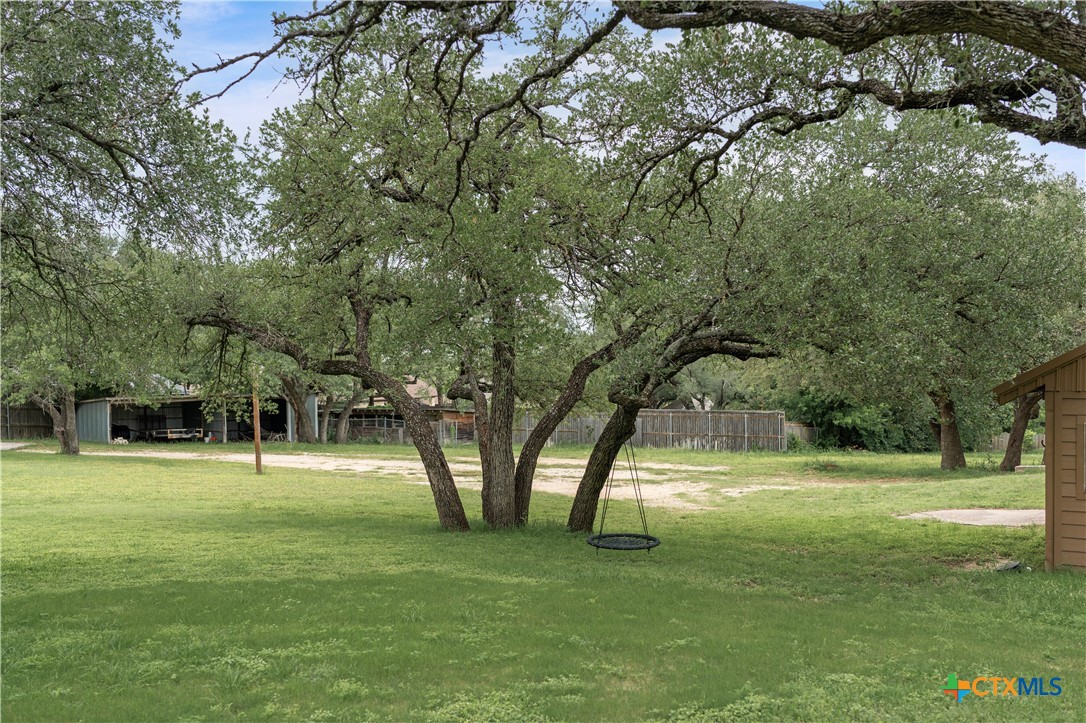 1656 W Fm 93 Highway Property Photo 8