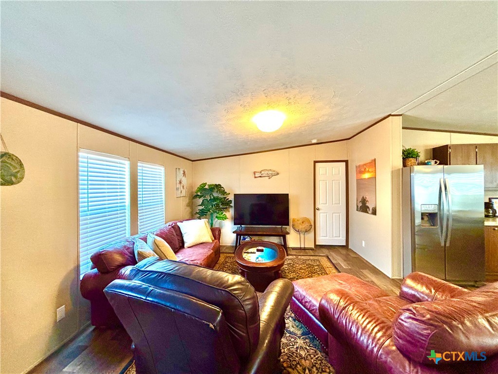 359 N Byers Property Photo 5