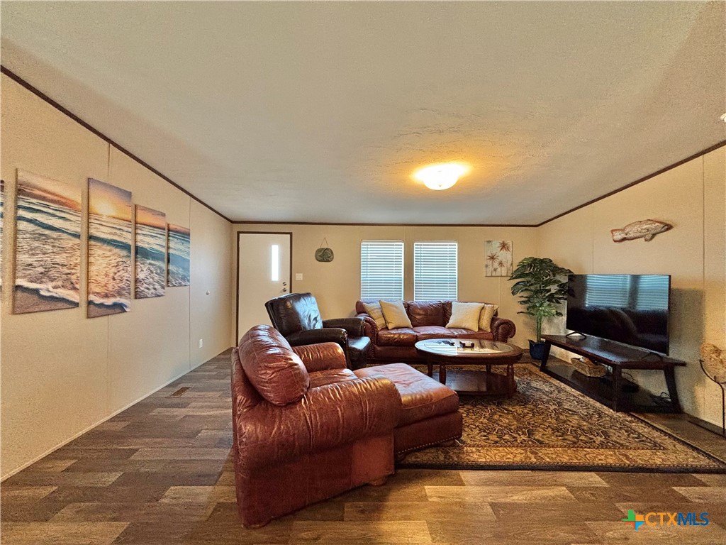 359 N Byers Property Photo 10