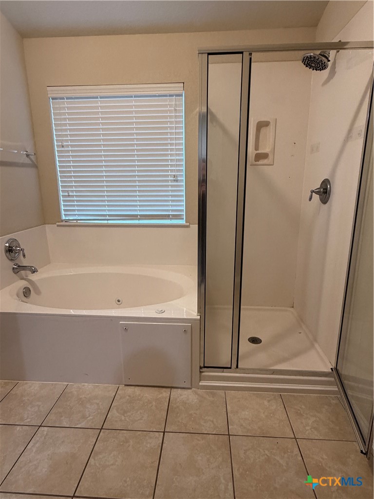 647 Tom Kemp Drive Property Photo 11