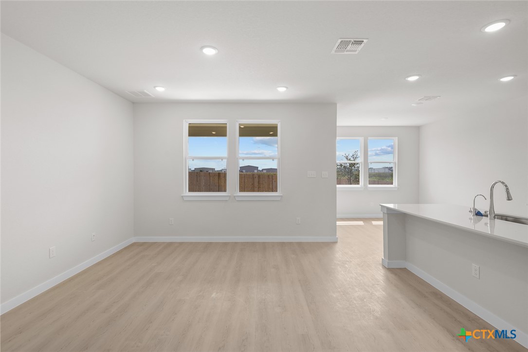 2517 Heritance Pass Property Photo 5