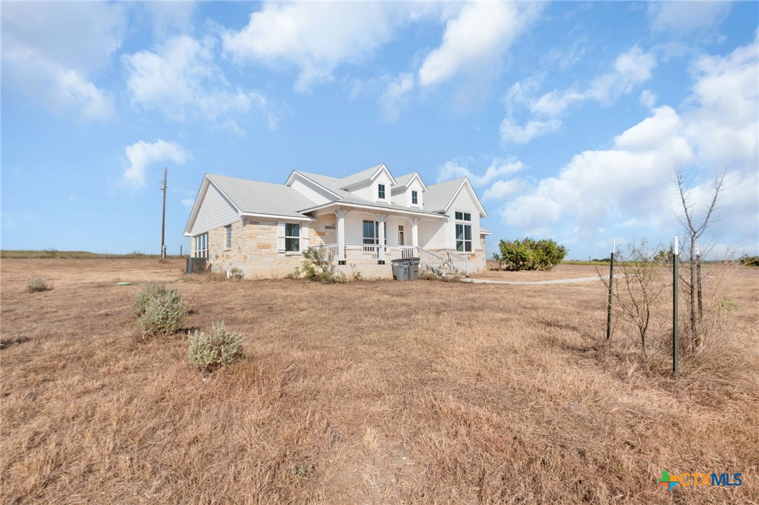 1298 County Road 2337 Property Photo 3