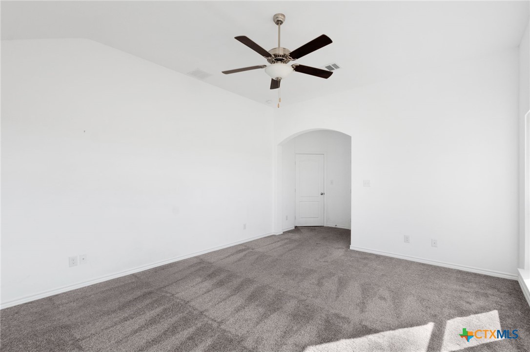 1298 County Road 2337 Property Photo 18