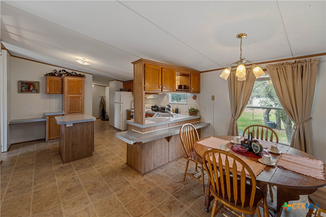 104 Longhorn Road Property Photo 8