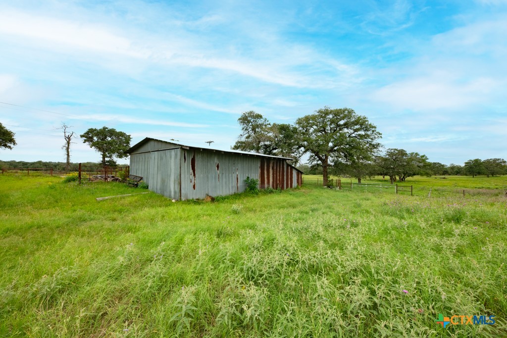 104 Longhorn Road Property Photo 27