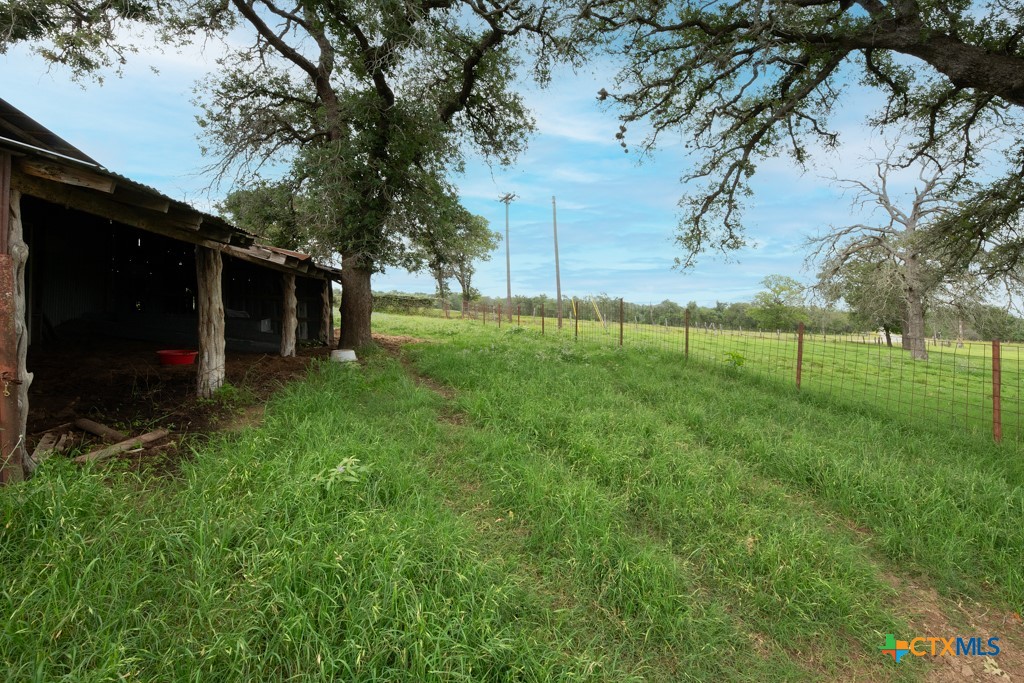 104 Longhorn Road Property Photo 28