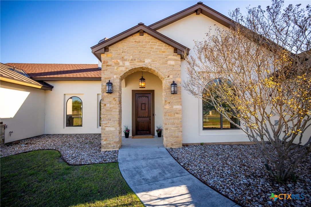 925 River Ranch Circle Property Photo 4