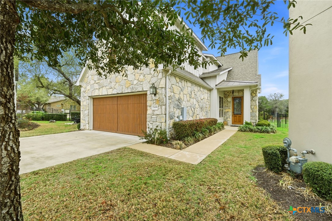2408 Chambray Court Property Photo 4