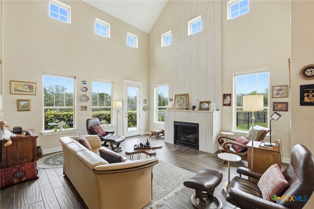 2408 Chambray Court Property Photo 8