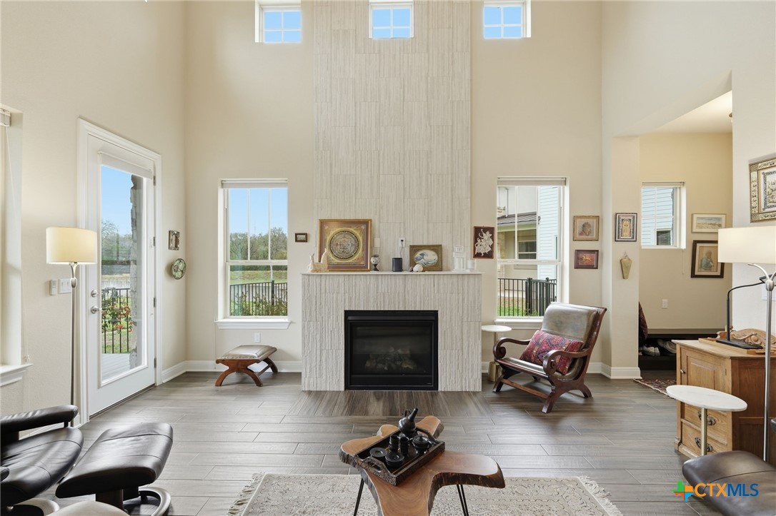 2408 Chambray Court Property Photo 9