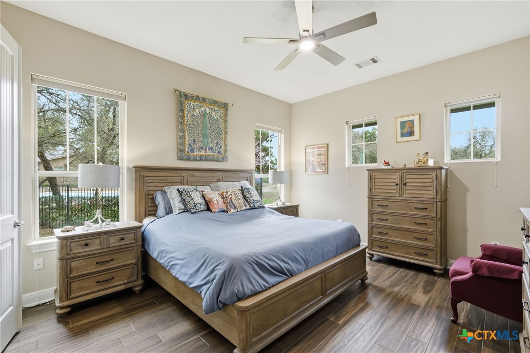 2408 Chambray Court Property Photo 14