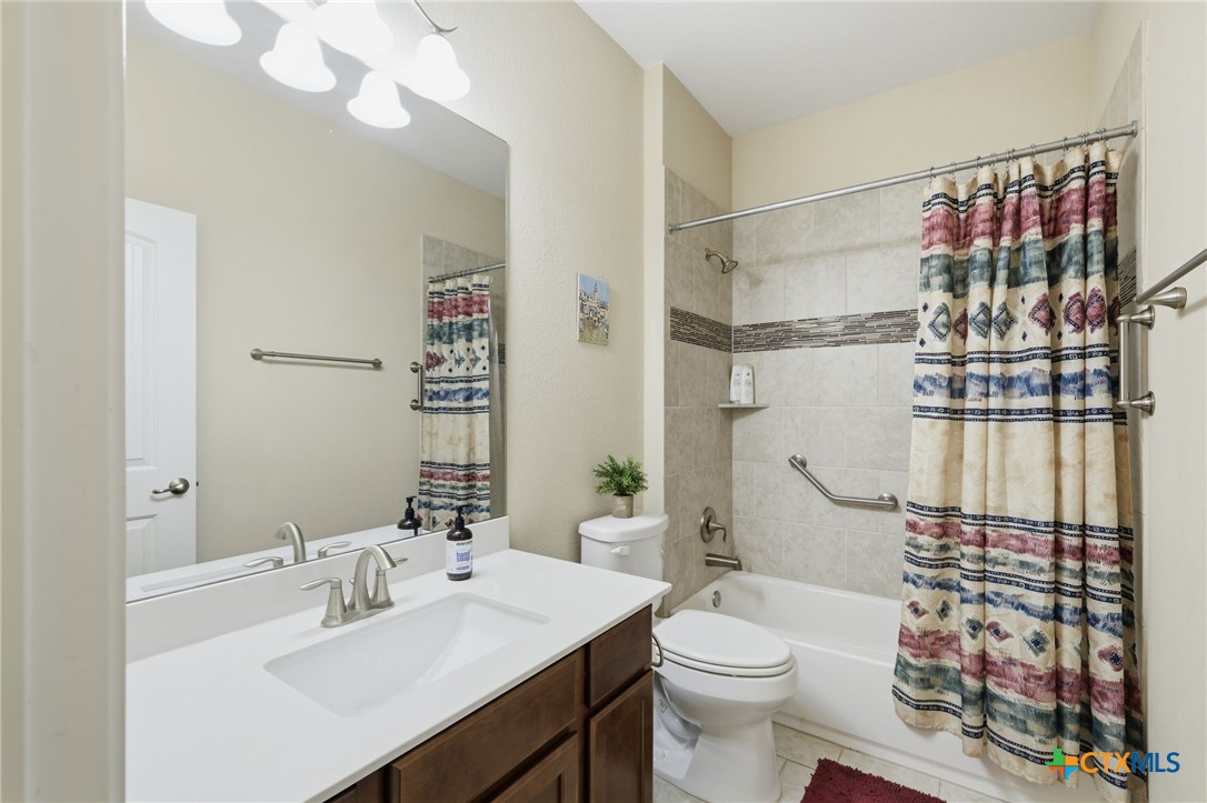 2408 Chambray Court Property Photo 22