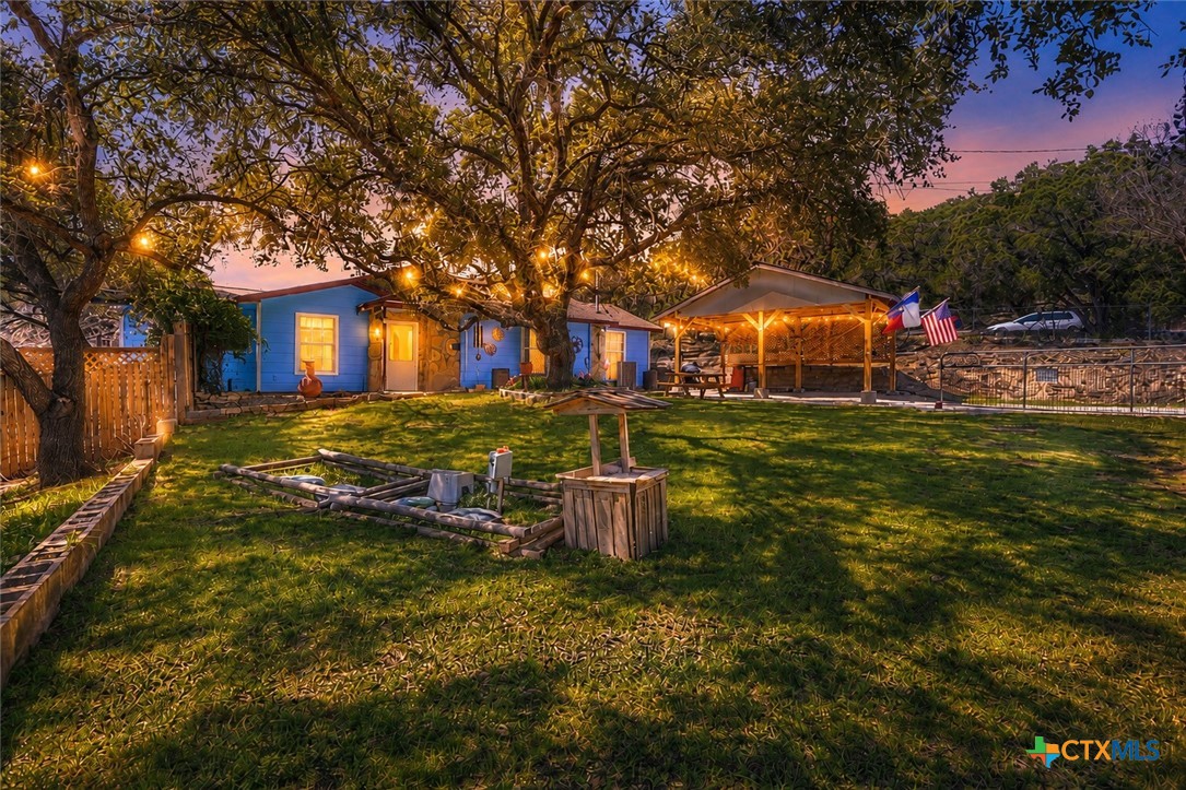 1069 Trail Pass Drive Property Photo 4