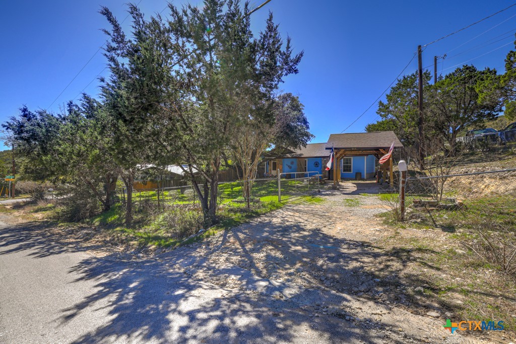 1069 Trail Pass Drive Property Photo 22