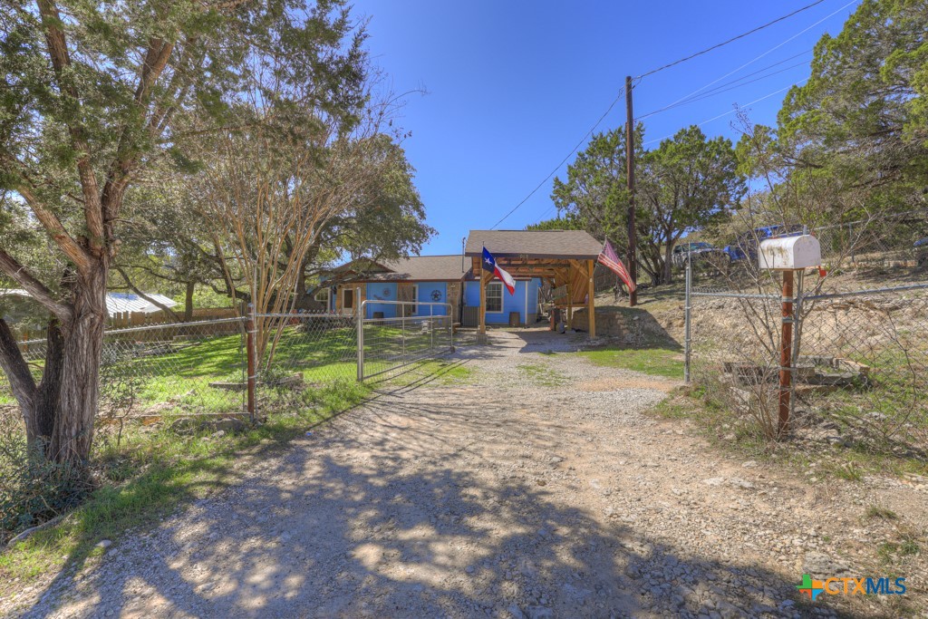 1069 Trail Pass Drive Property Photo 23