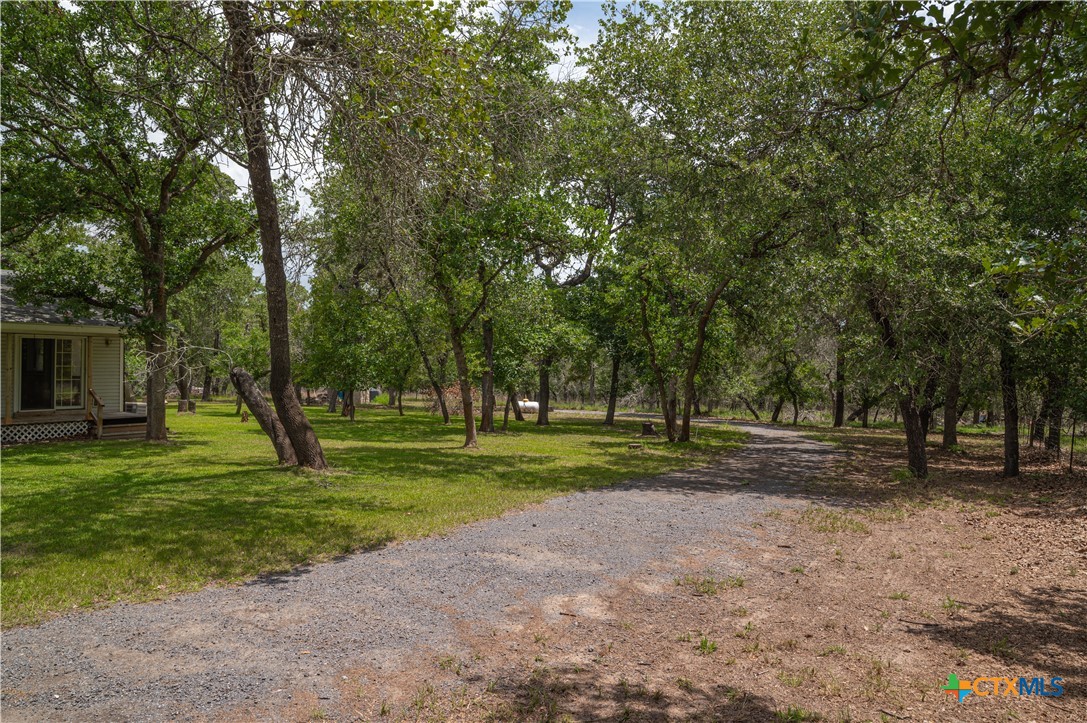 2981 Vivroux Ranch Road Property Photo 4
