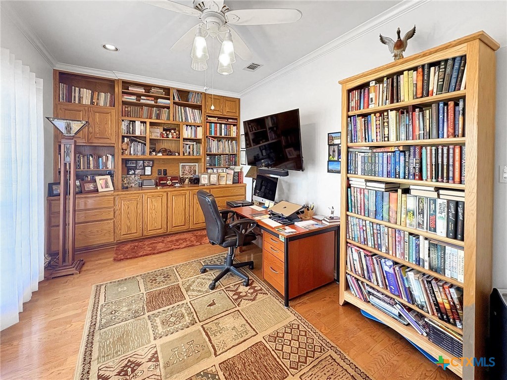 10794 Fm 2159 Property Photo 15