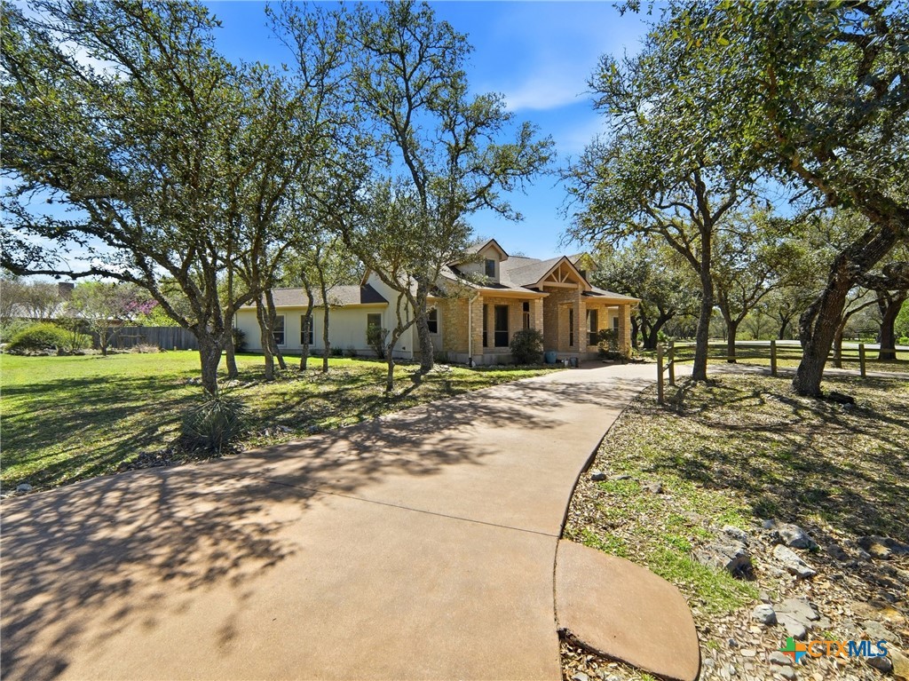 121 Delaney Rae Property Photo 4