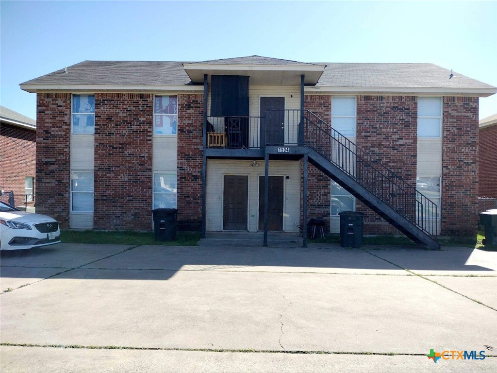1504 Windward Drive Property Photo 1