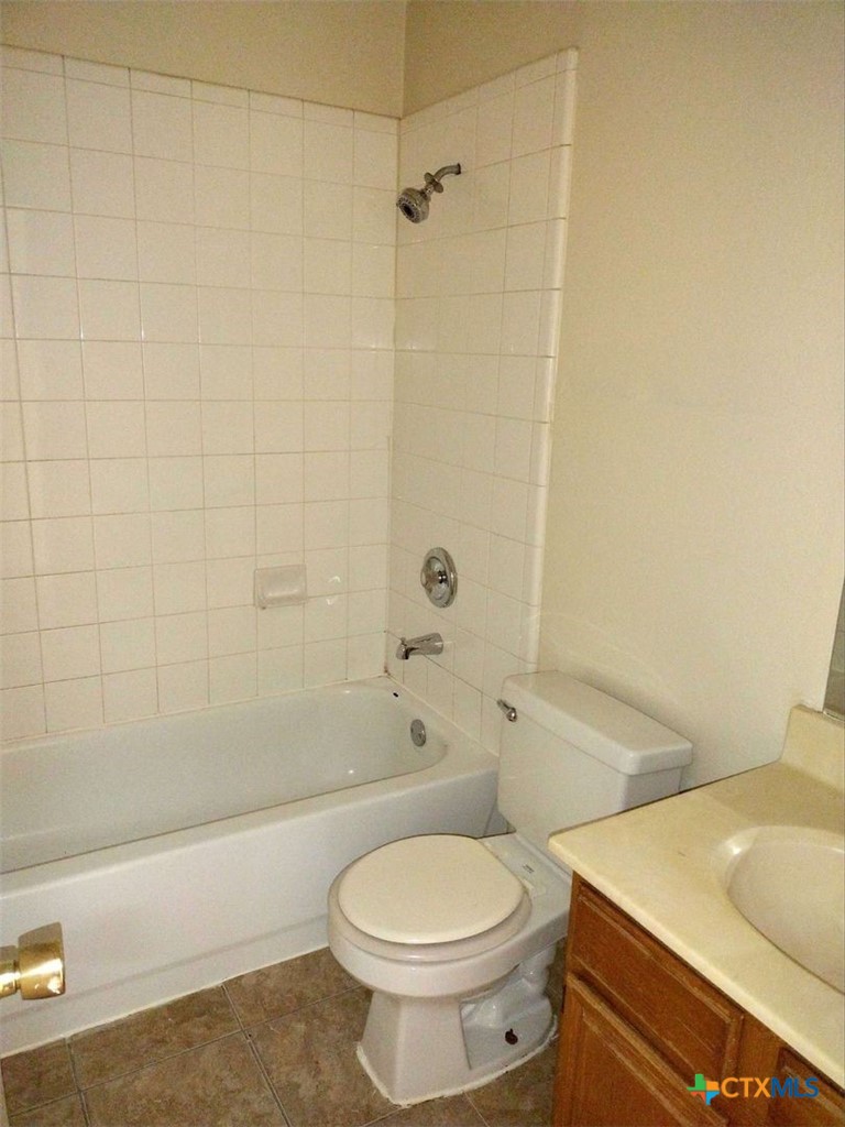 1504 Windward Drive Property Photo 6