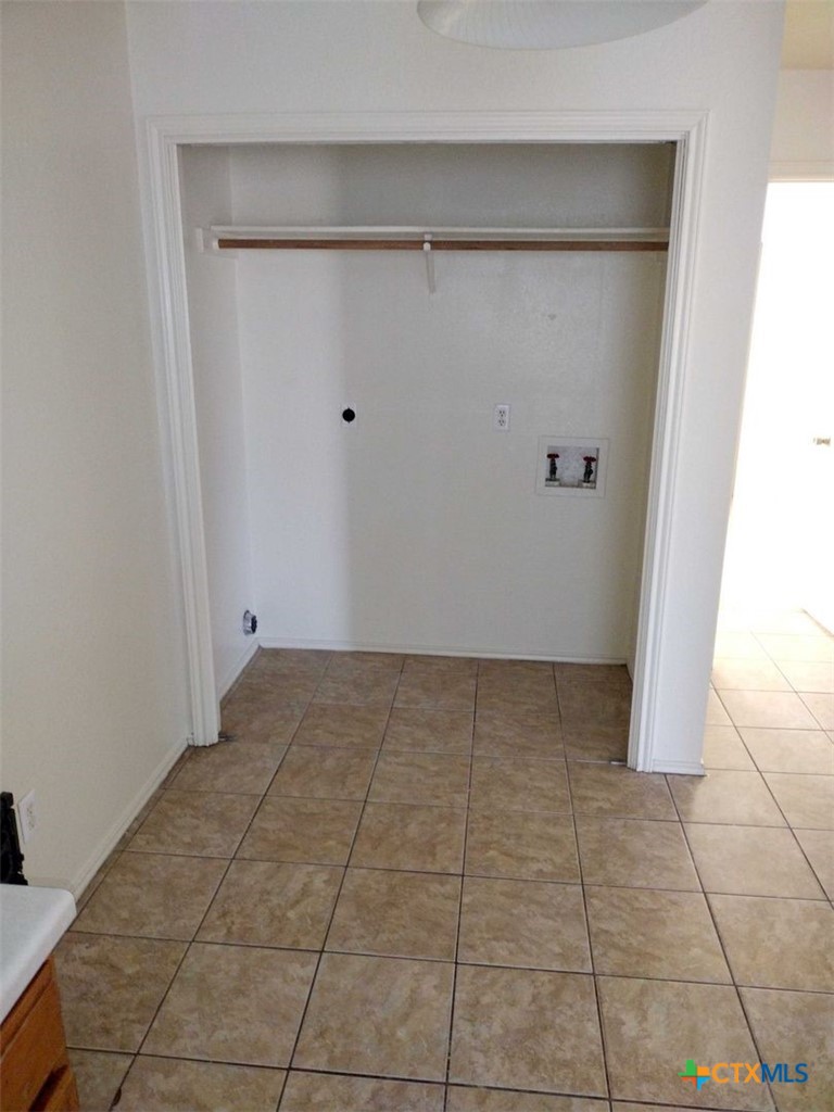 1504 Windward Drive Property Photo 7