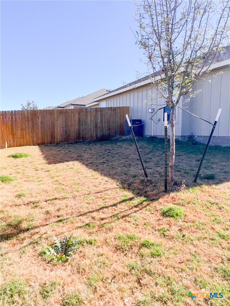 4913 Rose Garden Loop Property Photo 11