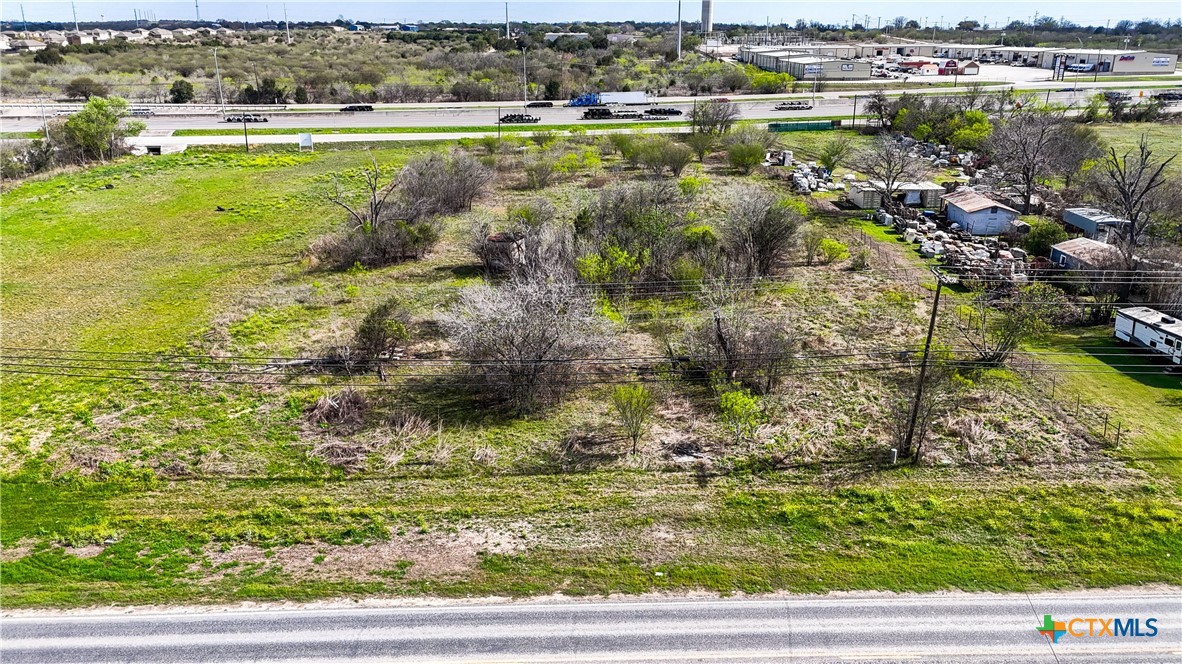 3939 Fm 482 Property Photo 7