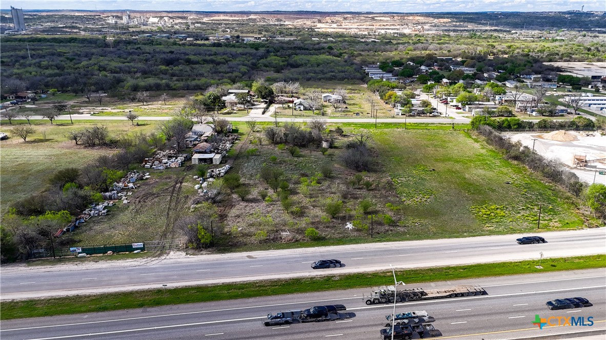 3939 Fm 482 Property Photo 14