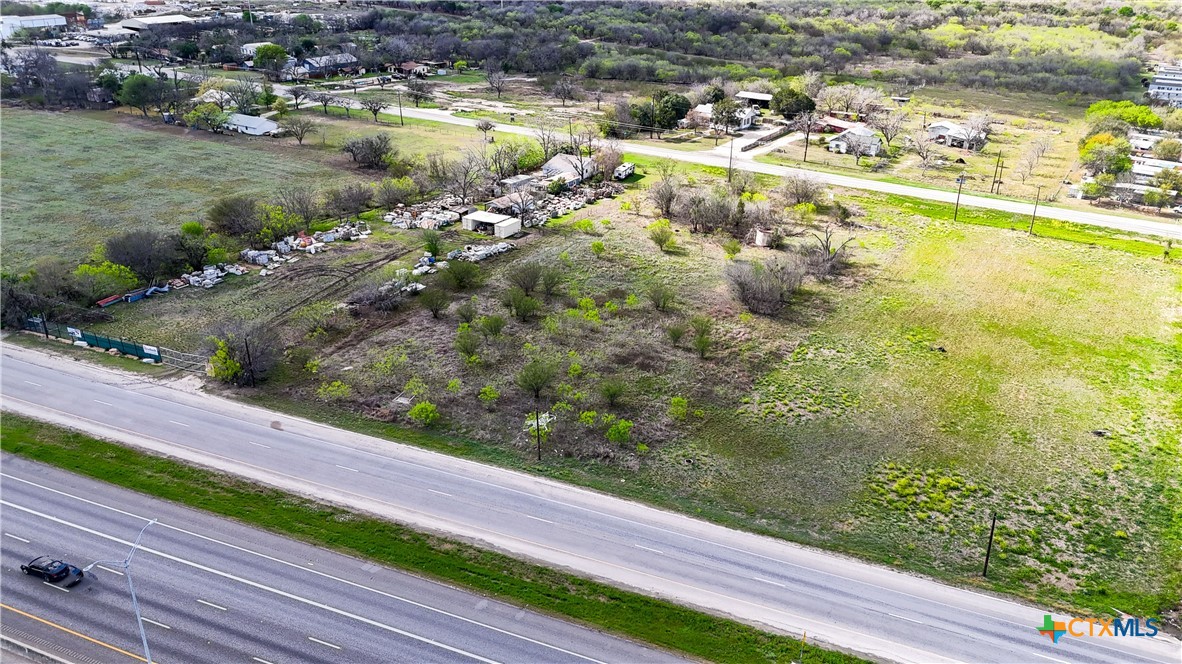 3939 Fm 482 Property Photo 16